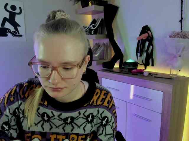 NancyErotic webcam