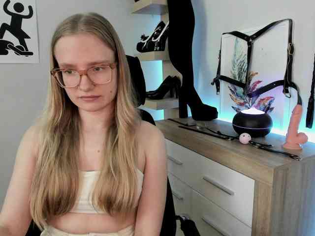 NancyErotic webcam