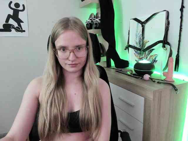 NancyErotic webcam
