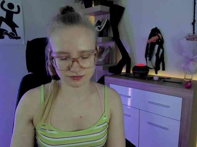 NancyErotic webcam