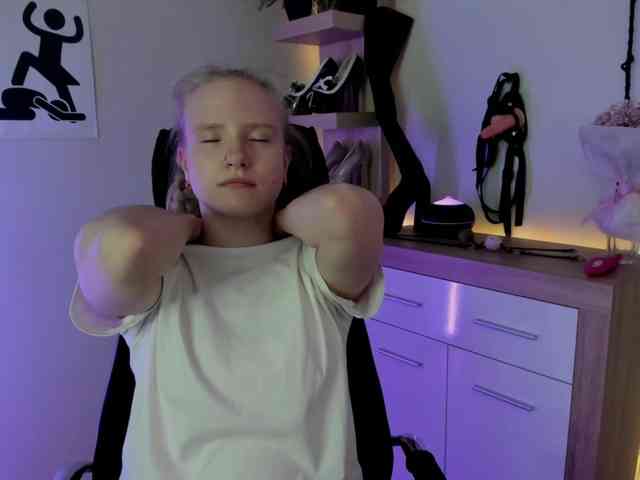 NancyErotic webcam