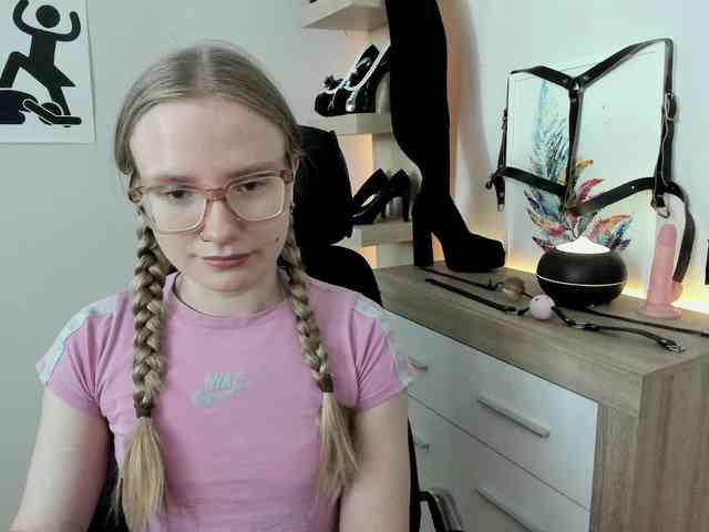NancyErotic webcam