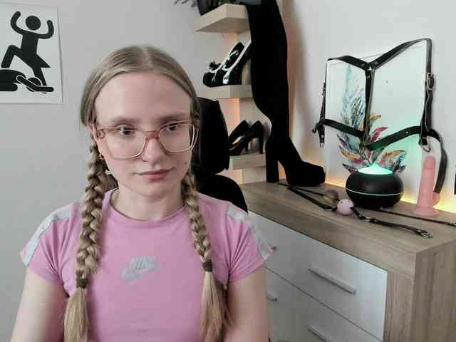 adult sex chat NancyErotic