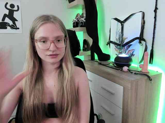 NancyErotic webcam