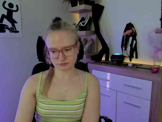 NancyErotic webcam