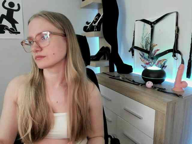 Модель: NancyErotic