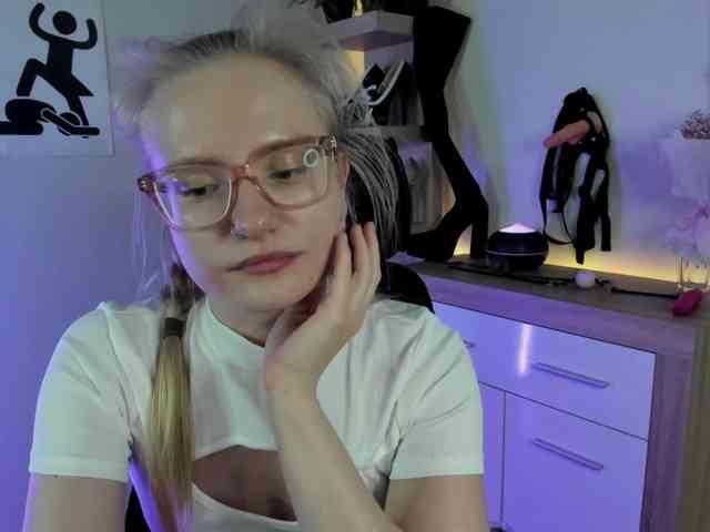 NancyErotic webcam