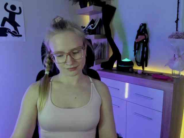 NancyErotic webcam