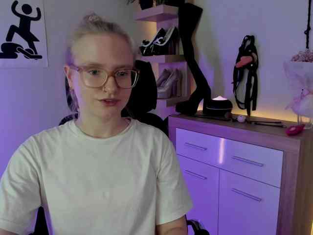 NancyErotic webcam