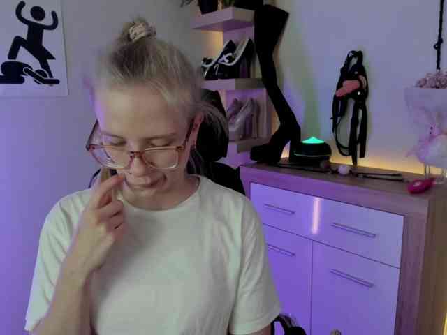 NancyErotic webcam