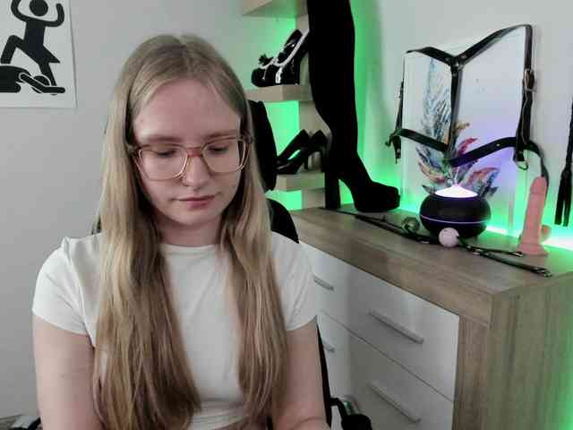 NancyErotic webcam