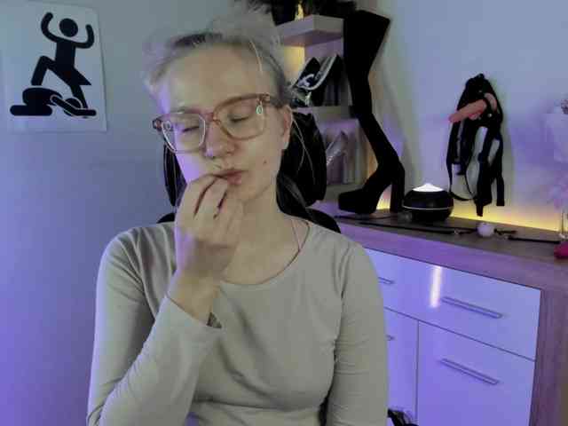 NancyErotic webcam