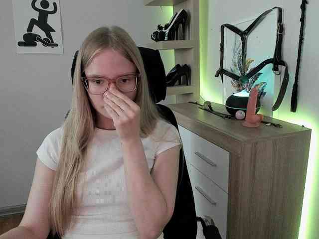 NancyErotic webcam