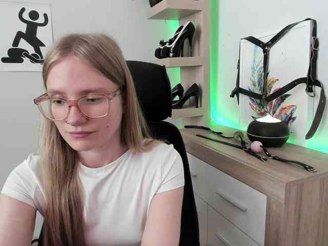 NancyErotic webcam