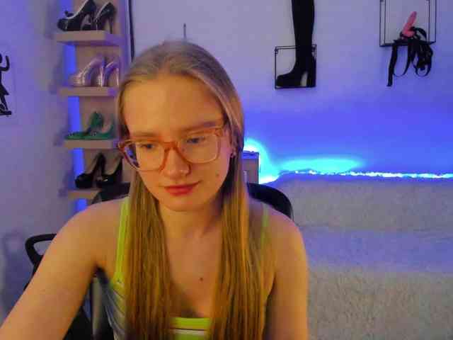 NancyErotic webcam