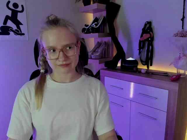 NancyErotic webcam