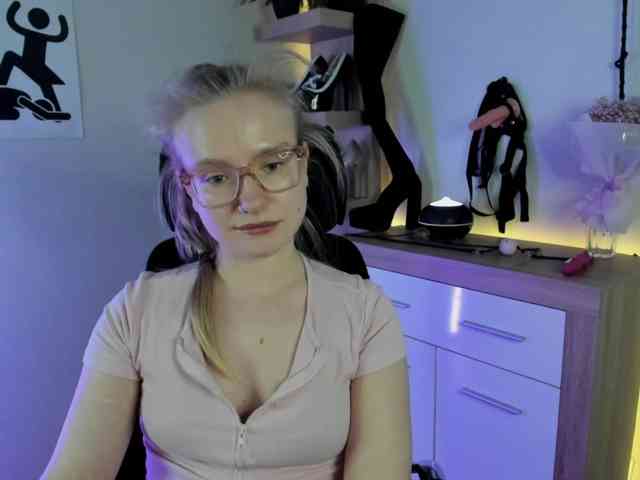 NancyErotic bongacams