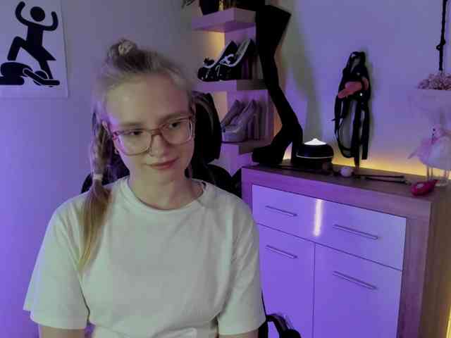 NancyErotic webcam