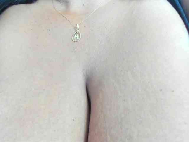 milfebony webcam