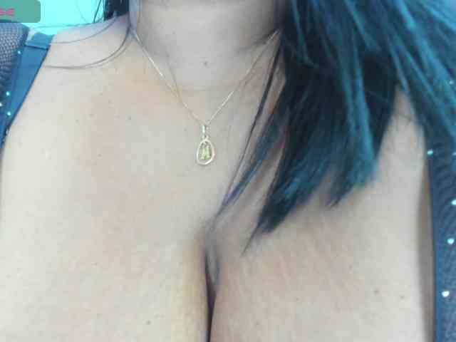 milfebony webcam
