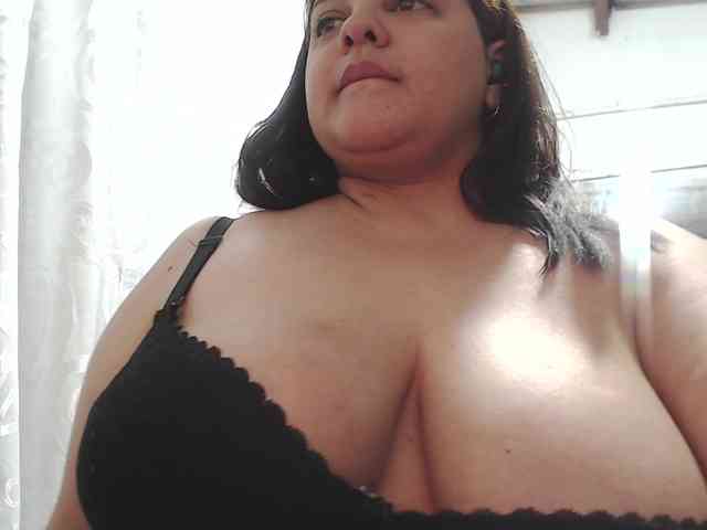 HellenDonato webcam