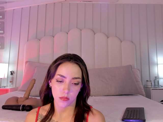 Ashley-Pink's BongaCams show and profile