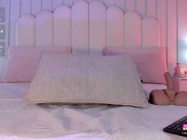 Ashley-Pink's BongaCams show and profile