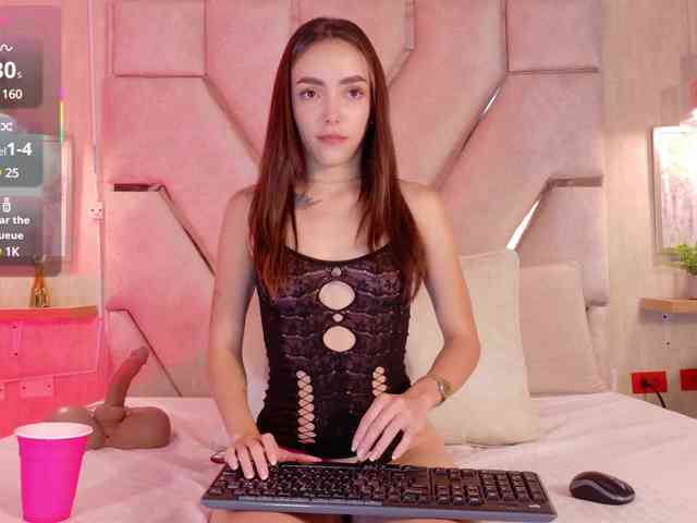 Ashley-Pink webcam