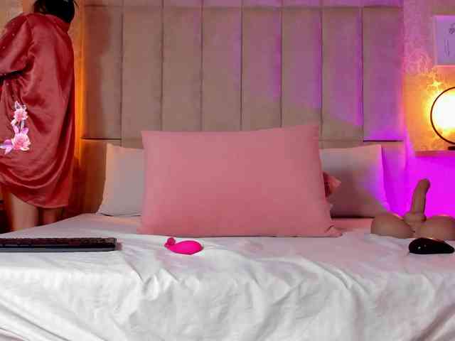 Ashley-Pink Ashley-Pink