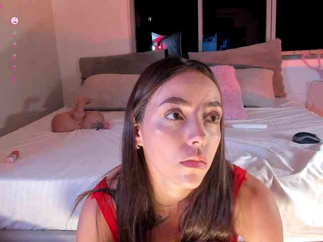 Ashley-Pink webcam
