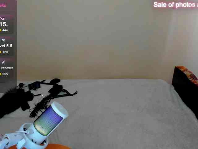 ElliMilka webcam