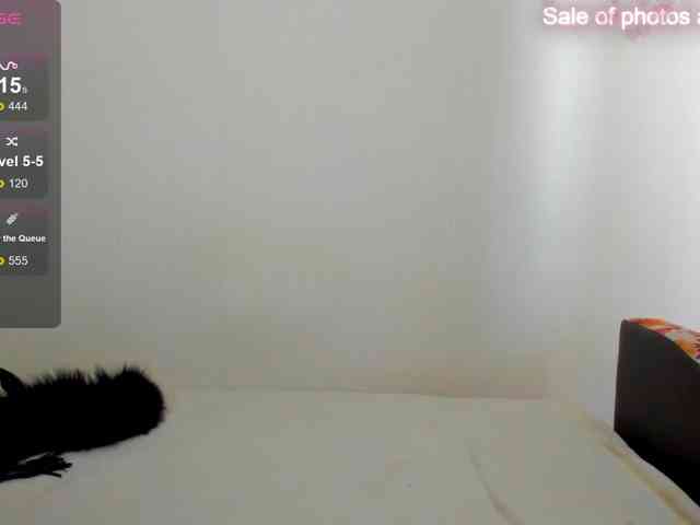 ElliMilka webcam