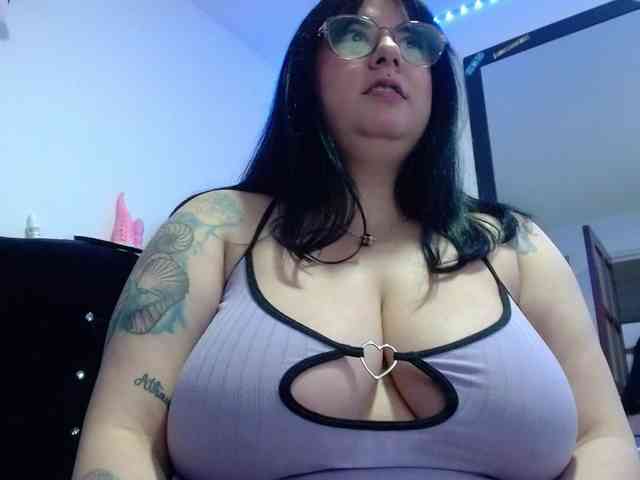Ataneasweet webcam