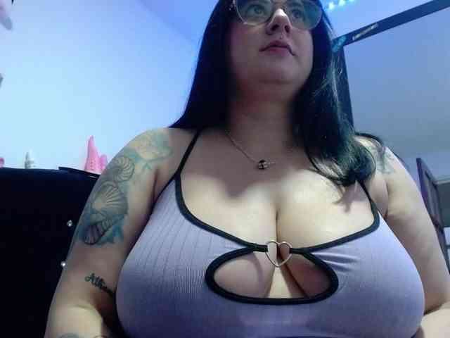 Ataneasweet webcam