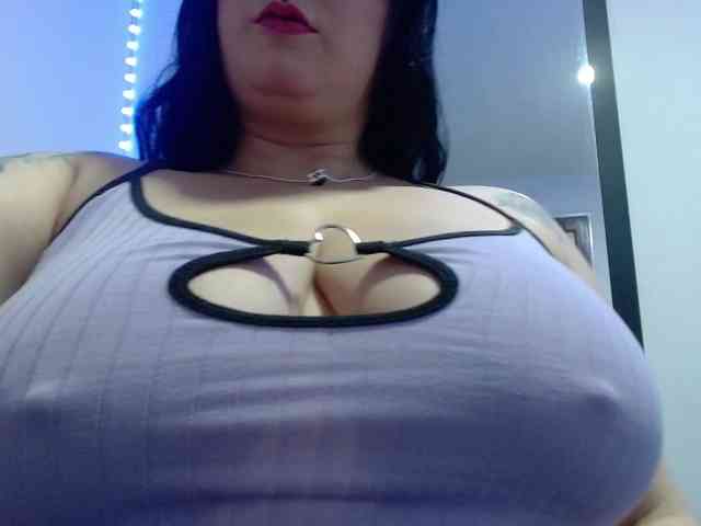 Ataneasweet webcam