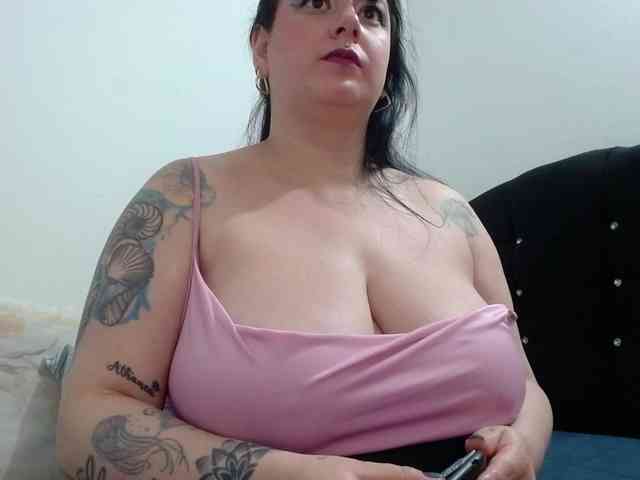 Ataneasweet webcam