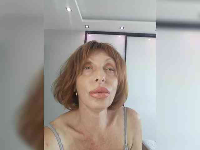 Ninel_Milf webcam