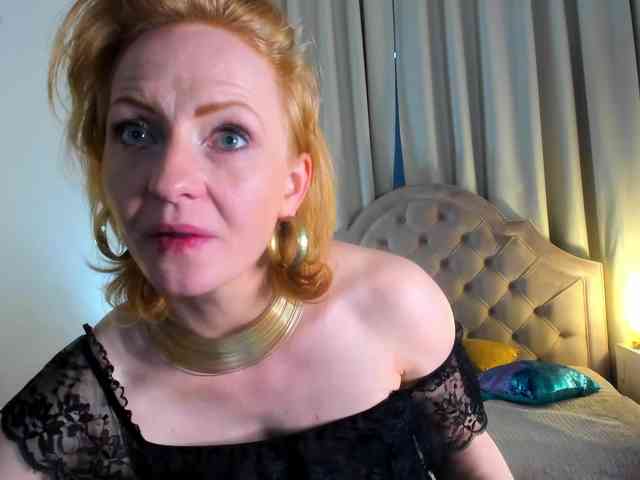 nude live web cam SquirtyAlisa