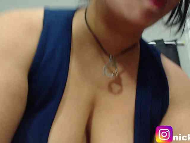 Nicki-latina webcam