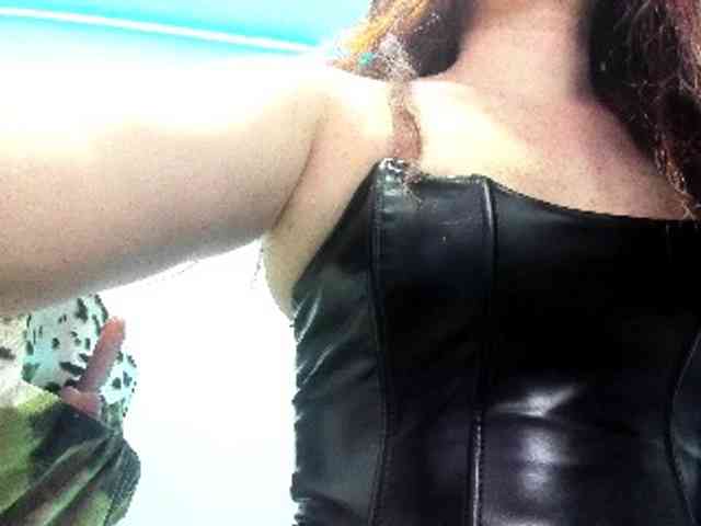 hotsexybigcum Live Webcam on BongaCams