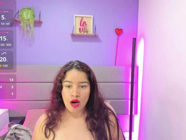 Kiiara-Sky's BongaCams show and profile