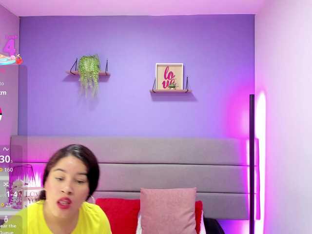 Kiiara-Sky's BongaCams show and profile