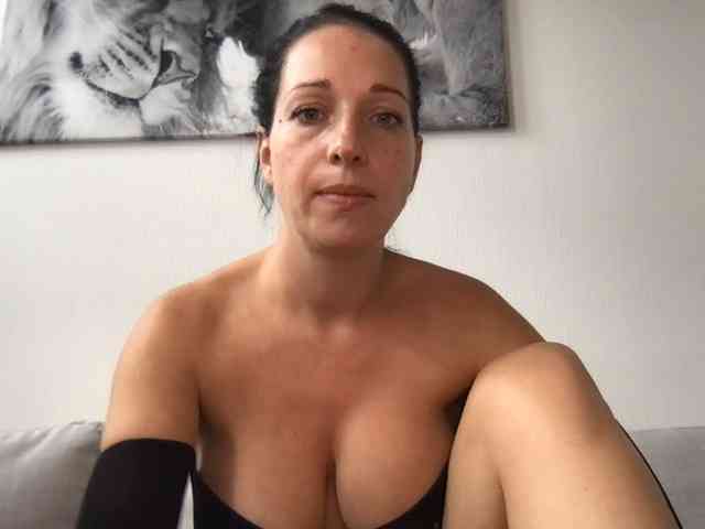 viOVaMP Live Webcam on BongaCams viOVaMP Live Webcam on BongaCams