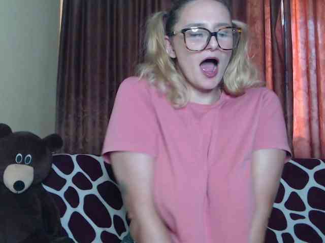 AliceSweety's webcam live show