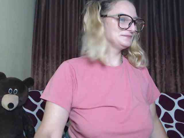 AliceSweety webcam