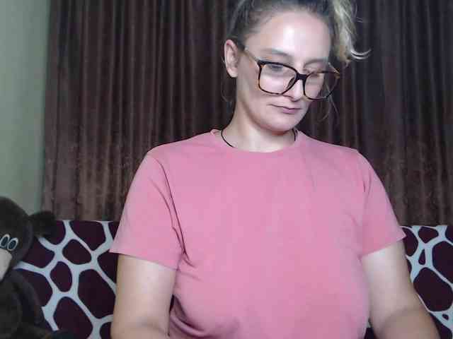 AliceSweety webcam