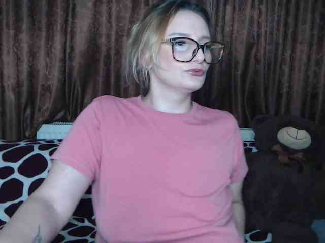AliceSweety webcam