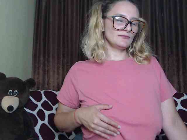 AliceSweety webcam