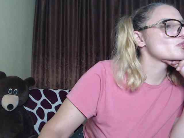 AliceSweety's webcam live show