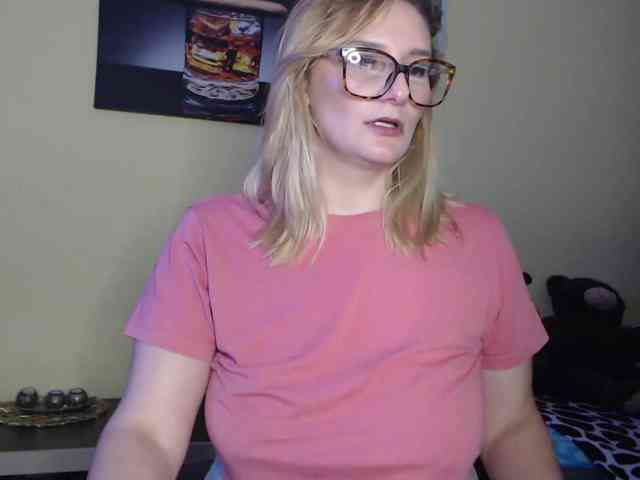 AliceSweety webcam